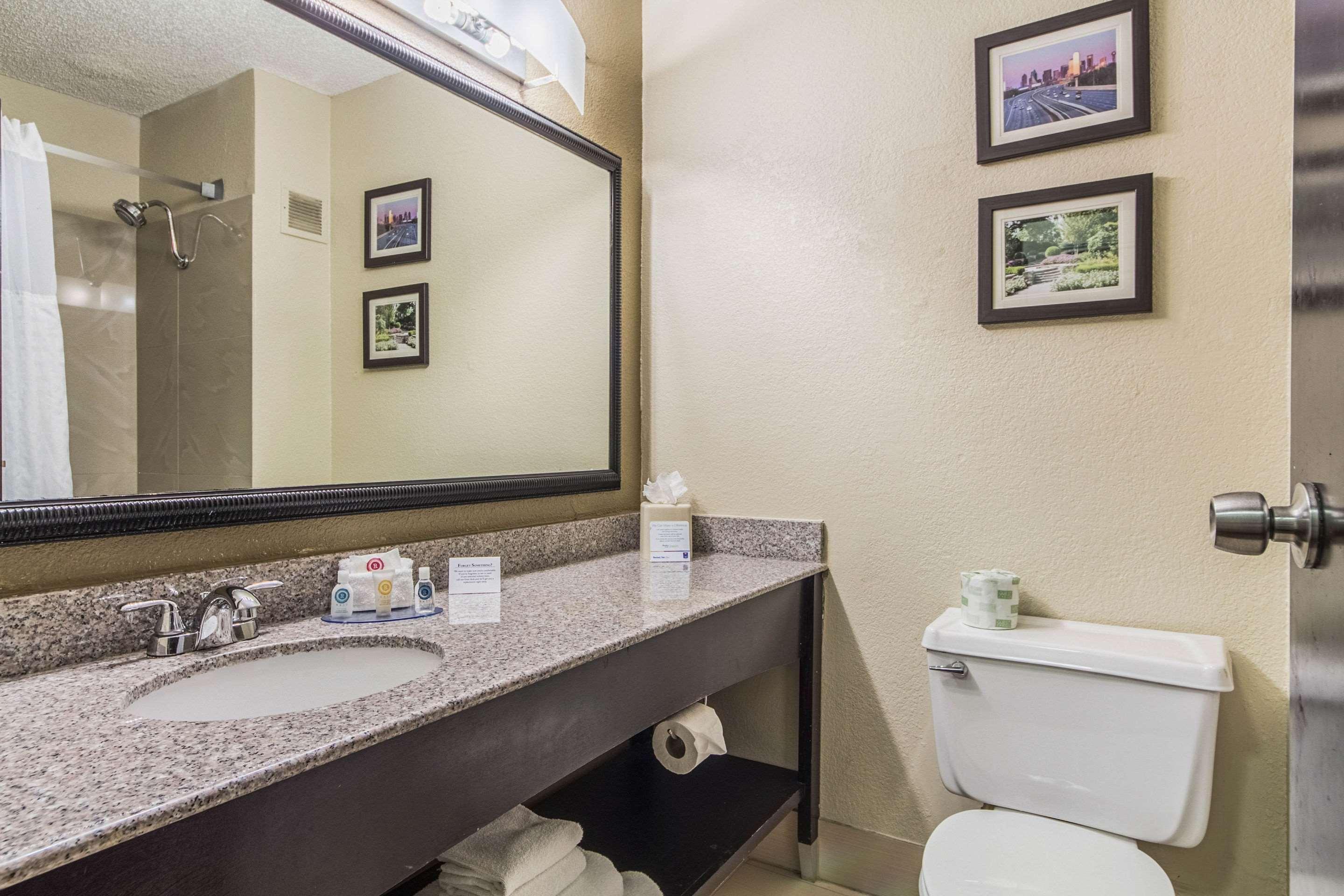 Comfort Inn Dallas Park Central Esterno foto