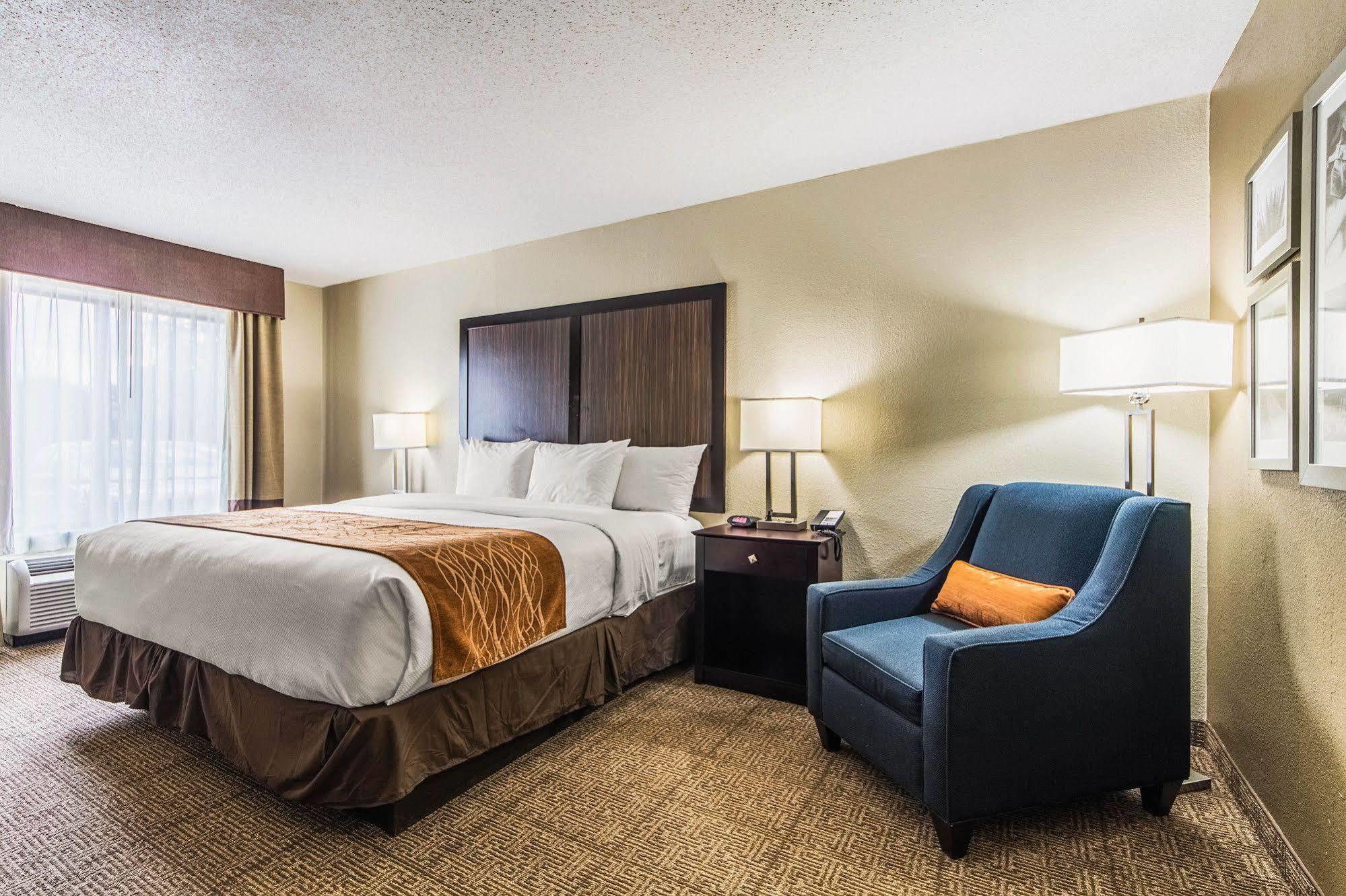 Comfort Inn Dallas Park Central Esterno foto